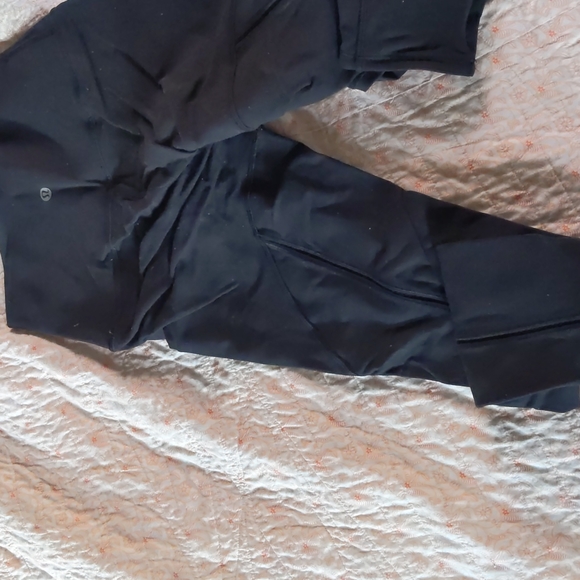 Lululemon black leggings - Picture 2 of 2